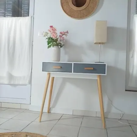 Дом отдыха Maisonette Avec Jardinet Sur Le Bas Du Faron Тулон