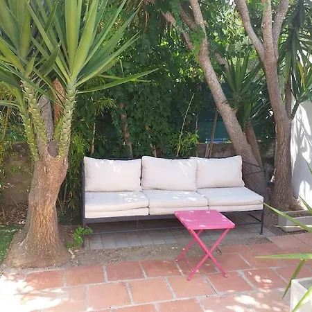 Maisonette Avec Jardinet Sur Le Bas Du Faron